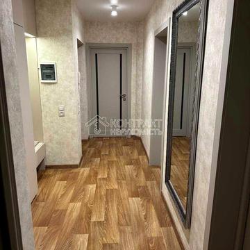 Тракторобудівників, 94Б