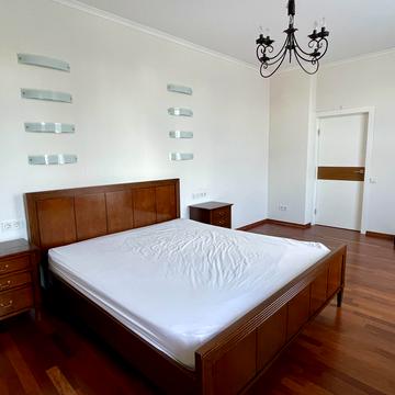 Євгена Коновальця вул. (Щорса), 44-А