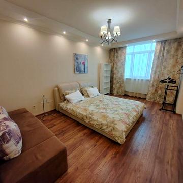 Оренда 2кім Бажана 8б м. Осокорки 5хв