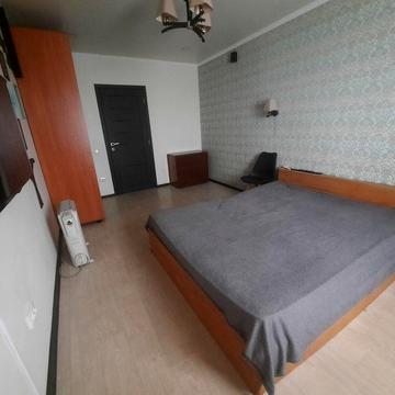 Здається в оренду квартира на вул. Бизова - 8500 + комунальні