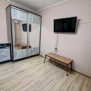 Оренда 2х кім частину будинку Гідропарк (Біля магазину озерянка)