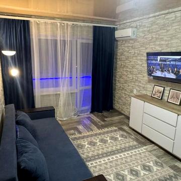 Михайла Драгоманова вул. (Димитрова), 64