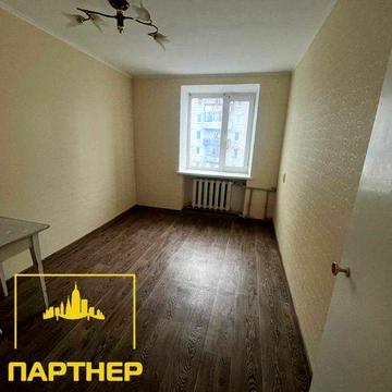 Продам трикімнатну квартиру на першому занасипі покращеного планування