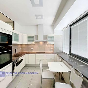 Володимира Вернадського вул. (Дзержинського), 35-Б