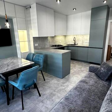 Замкова вул., 48