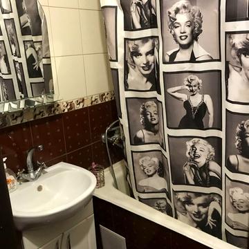 Жуля Верна бульв. (Ромена Роллана), 2