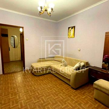 Простора 2к квартира м. Харківська Без комісії для покупця