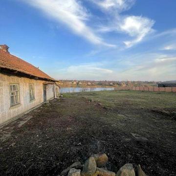 Продам участок замли с домом у реки,с. Чкаловка,Лозоватка да
