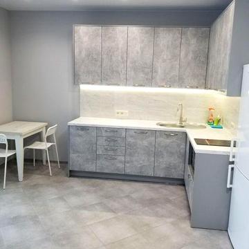 Новенька енергонезалежна однокімнатна (євродвушка) комфорт класу