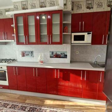 Продаж однокімнокімнатної з автономним опаленням!