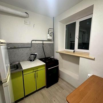 Львівське шосе, 8