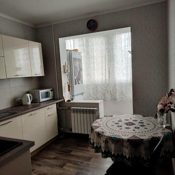 Кримська вул., 82