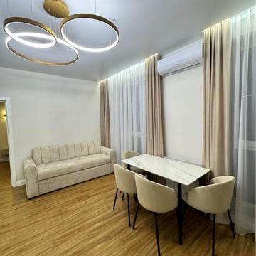 Августина Волошина вул., 12