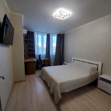 Оренда 1 кімнатної квартири в ЖК София Сіті 2 поверх