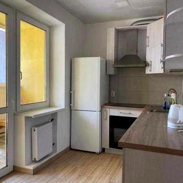 Продам 1к квартиру в новострое возле метро Майдан Конституции