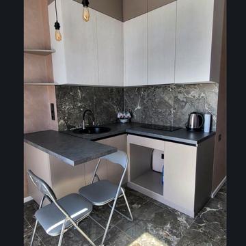 Владислава Бувалкіна вул., 60