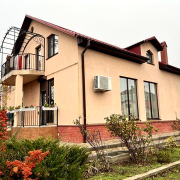 Лиманська вул., 20/2