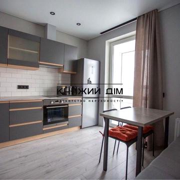 Архітектора Вербицького вул., 1-В