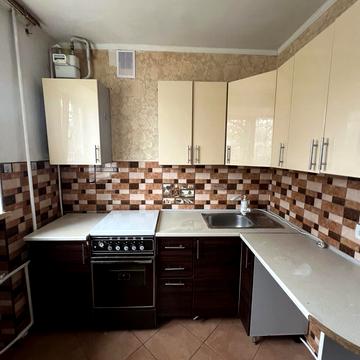 Чайковського пров., 20