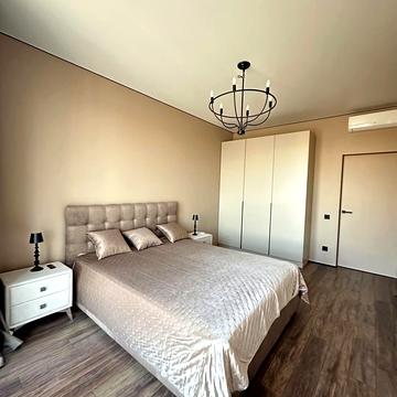 Набережно-Рибальська дорога вул., 5