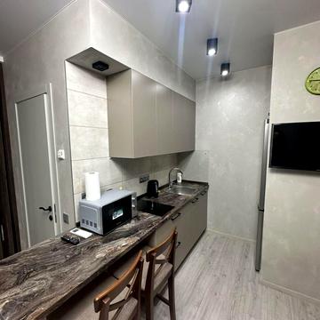 Олеся Гончара вул., 2