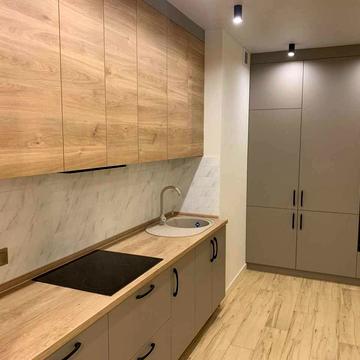 Академіка Заболотного вул., 1-А