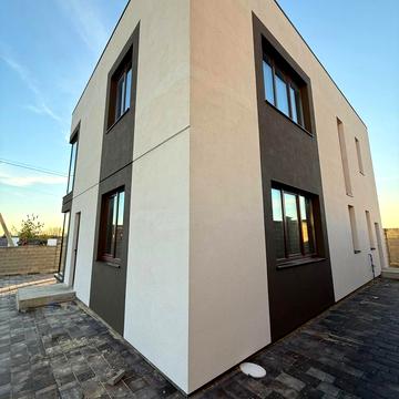 Київська вул.