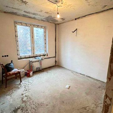 Продаж 2-х кім. квартири метро Перемога,( Победа)