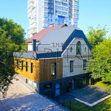 Петропавлівська вул., 29