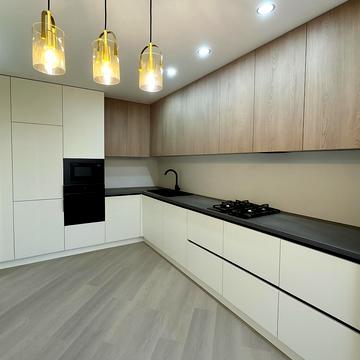 Юліана Пелеша вул., 2