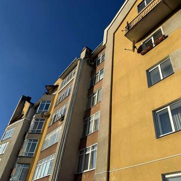 Володимира Івасюка вул., 78