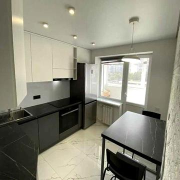 1 кім з КАП РЕМОНТОМ в багатоповерхівці район РОБОЧА (716096)