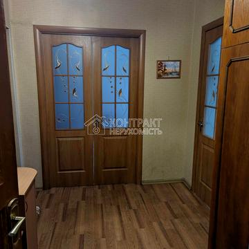 Старопрудна вул., 8