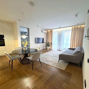 Бульварно-Кудрявська вул. (Воровського), 17-А