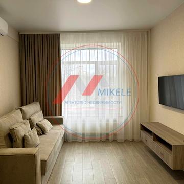 Залізнична вул., 32