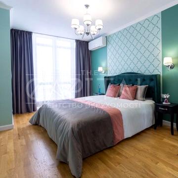 Володимира Івасюка просп. (Героїв Сталінграду), 2-Д