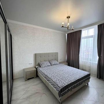 Валерія Самофалова вул. (Каманіна), 16а/1