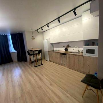 Пропонуємо до оренди однокімнатну квартиру кухнею-студію