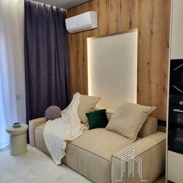 Родини Кістяківських вул., 10