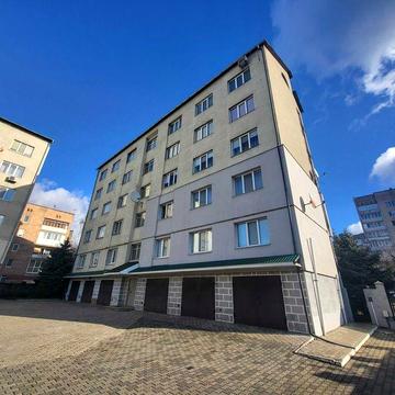 Оренда елітної 5-кімнатної квартири біля РЦ «Промінь»!