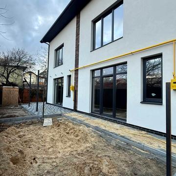 Центральна вул. (Чапаєва)