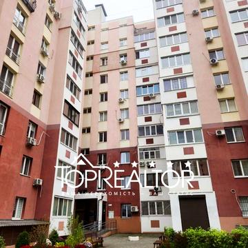 Героїв Харкова просп. (Московський), 131-Г