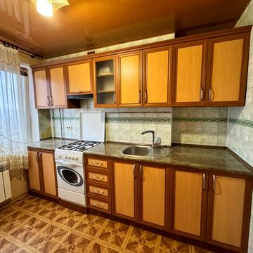 200-річчя Кривого Рогу просп., 30