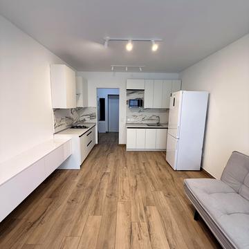 Соборна вул., 2-К/12