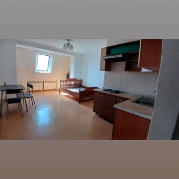 Старицького вул., 20/1