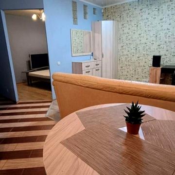 Івана Акінфієва вул. (Фучика), 15