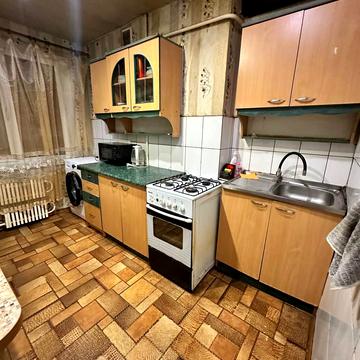 Холодильна вул., 67