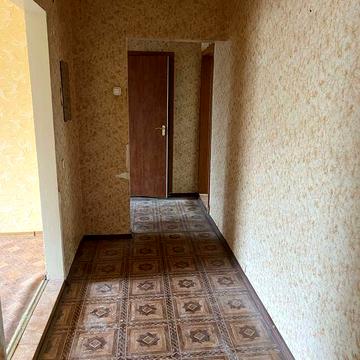 Продам 2-кімнатну квартиру(чешка), 54м2, м.Лозова, 3 мікрорайон, буд.9