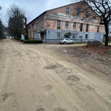 Донбасівська вул., 1-Ф