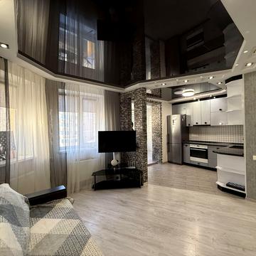 Миру вул., 40